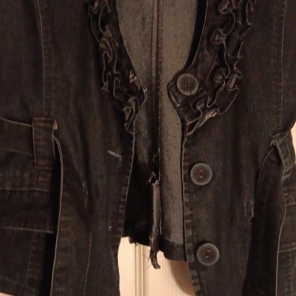 Dark Denim Ruffled Vest - Picture 7 of 11